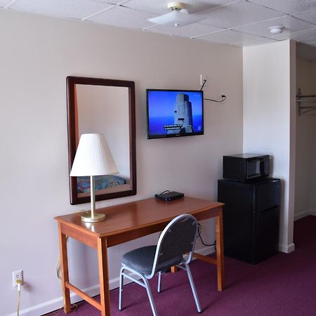 Plymouth Motor Lodge エクステリア 写真